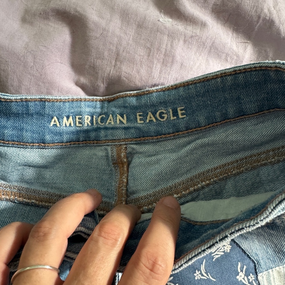 4/$25 American Eagle Outfitters Women's Blue Patchwork Denim Shorts - Picture 2 of 9
